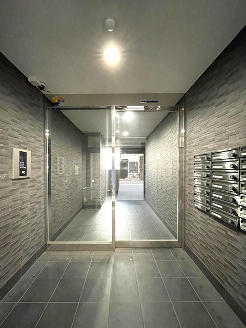 エントランス　エントランス