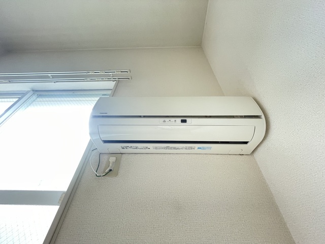 その他設備　エアコン完備※別部屋参考写真
