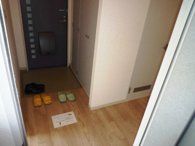 セキュリティ　内側から掛ける鍵ございます