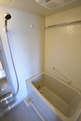バス・シャワールーム　☆ゆっくりくつろげるお風呂☆