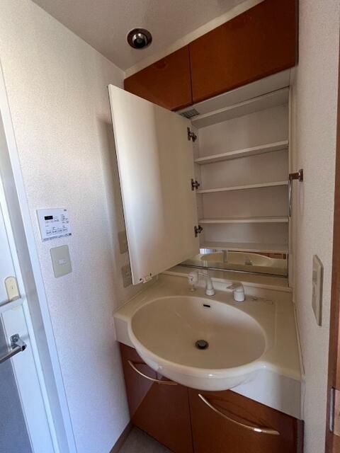 洗面設備　☆嬉しい独立洗面台☆