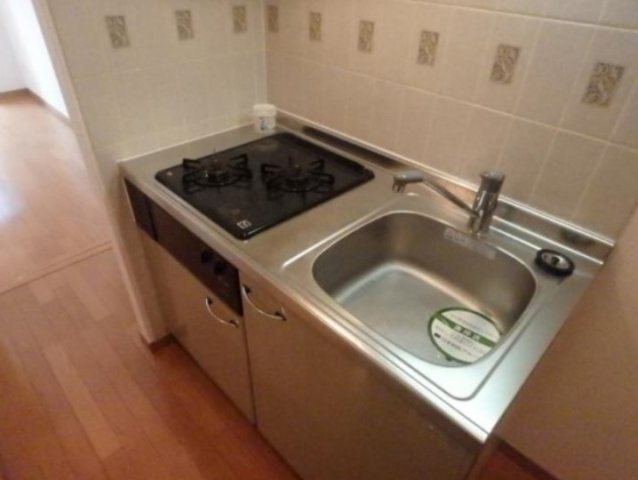 キッチン　※別部屋参考写真