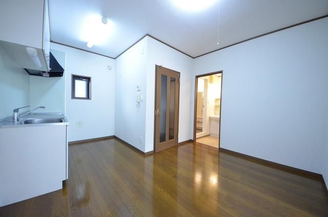 居室・リビング　★お部屋探しは株式会社タウンハウジング東京まで★