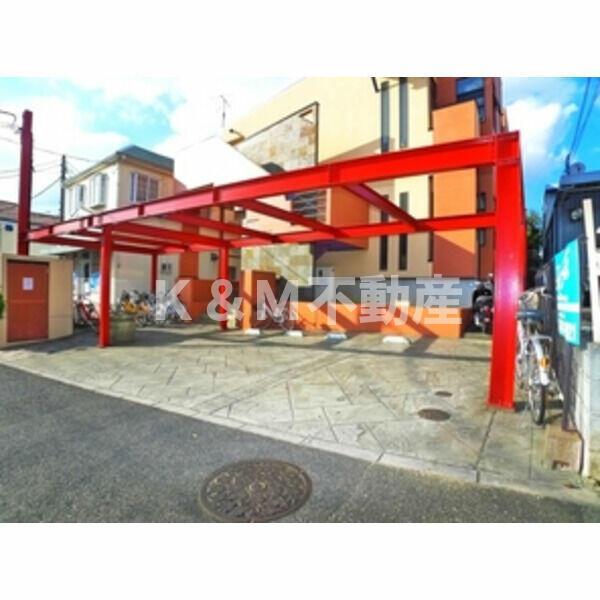 エントランス　?