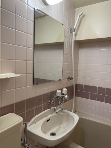 洗面設備　忙しい朝には欠かせない洗面所です