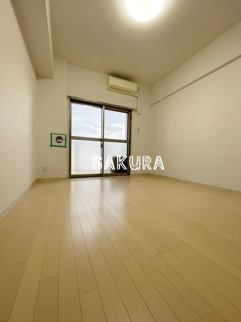 その他設備　室内エアコン付き♪