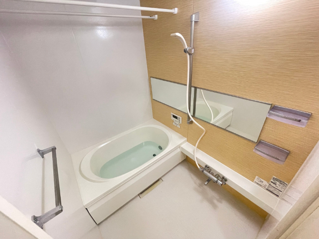 バス・シャワールーム　同物件別室のイメージ画像となります