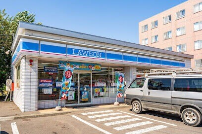 コンビニ　ローソン札幌豊平1条店（コンビニ）まで78m