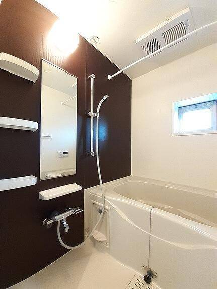 洗面設備　追焚機能付きです