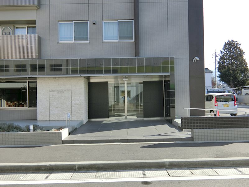 エントランス　同タイプの参考画像です。