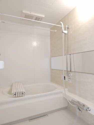 バス・シャワールーム　バス