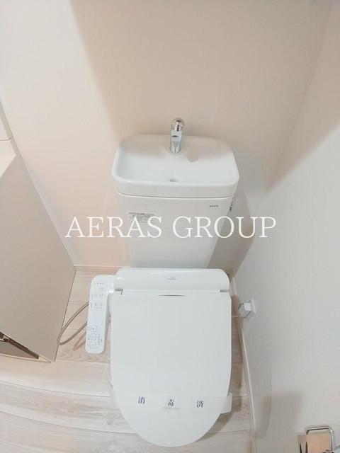 トイレ　温水洗浄便座
