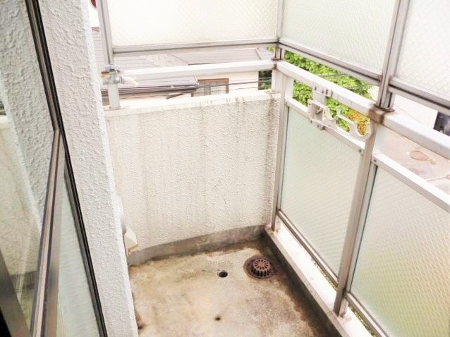 バルコニー　バルコニー