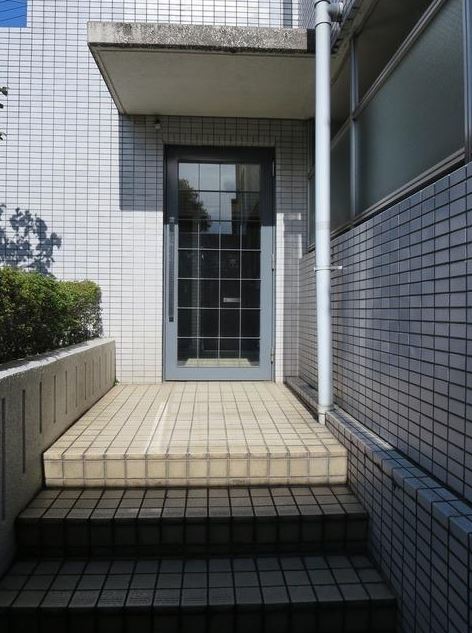 エントランス　トップ市ヶ谷