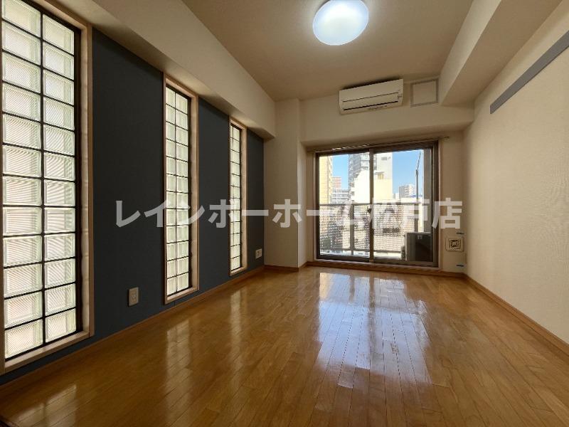 居室・リビング　※別部屋参考写真