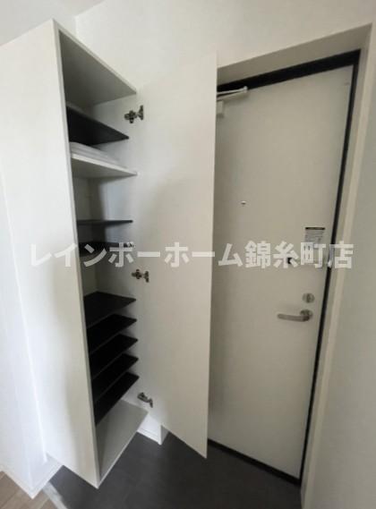 玄関　※同施工参考写真となります。