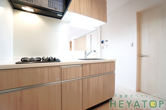 キッチン　毎日のお料理が楽しくなるシステムキッチン完備