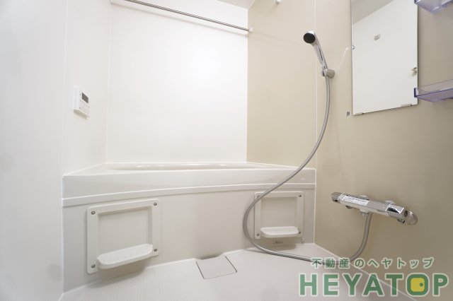 バス・シャワールーム　追焚き・浴室乾燥機付きお風呂