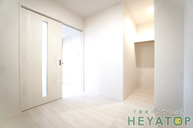 収納　ウォークインクローゼット