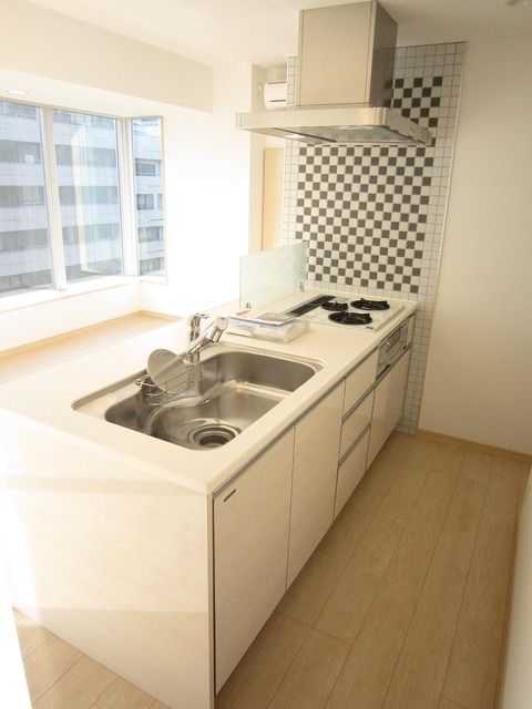 キッチン　おしゃれなシステムＫ