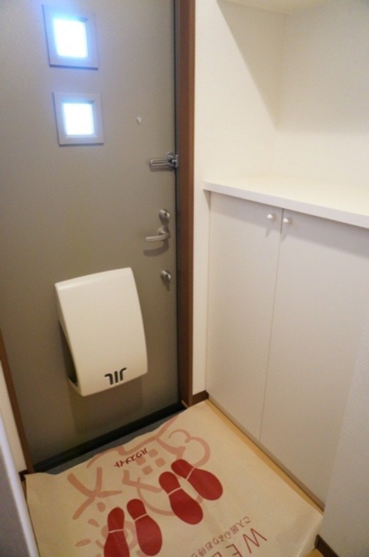 玄関　図面と現状に相違がある場合には現状を優先