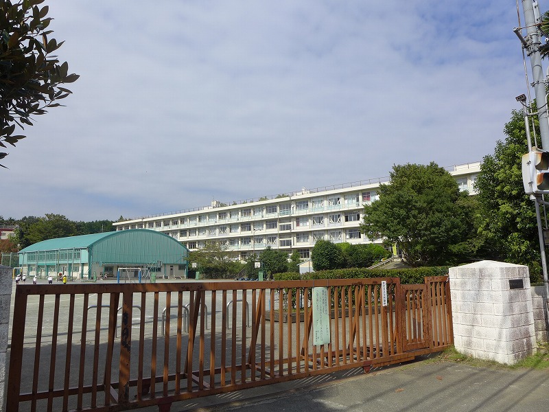 小学校　所沢市立山口小学校（小学校）まで600m
