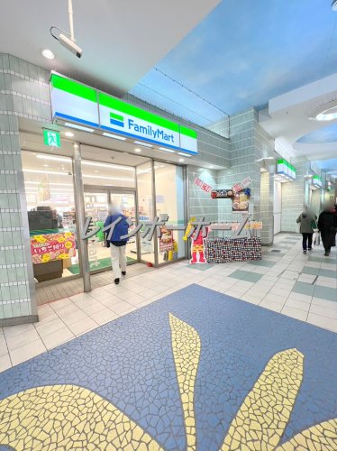 コンビニ　ファミリーマート 市川妙典駅店（コンビニ）まで496m