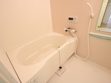 バス・シャワールーム　一日の疲れを癒してください