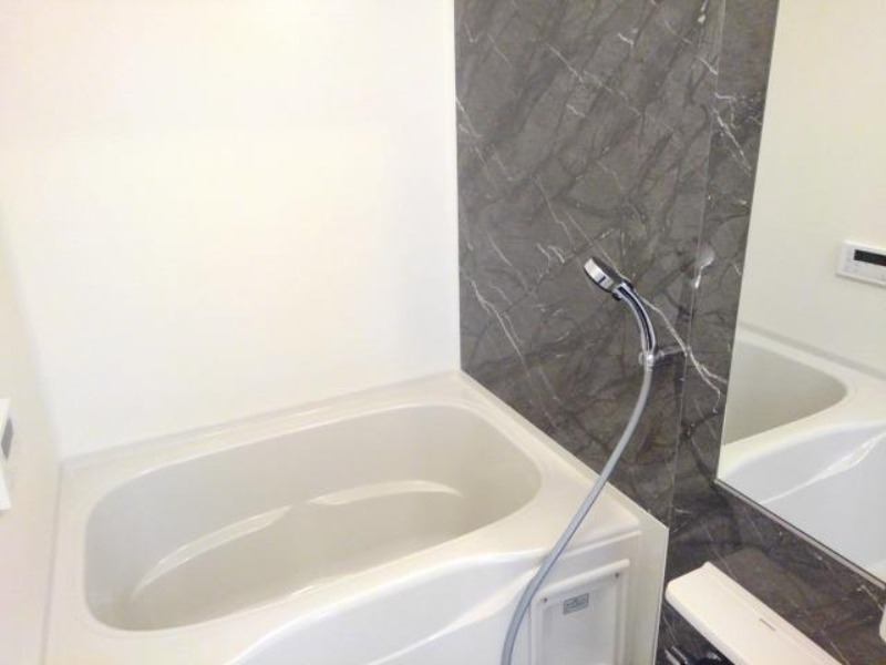 バス・シャワールーム　図面と現状に相違がある場合には現状を優先