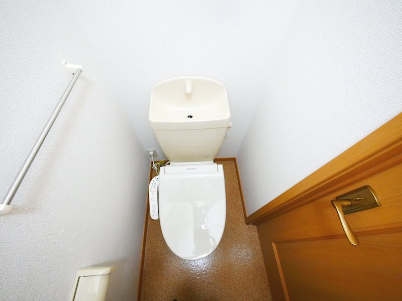 トイレ　ウォシュレット