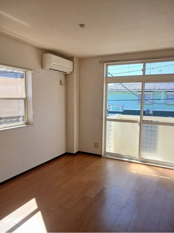 居室・リビング　図面と現状に相違がある場合には現状を優先