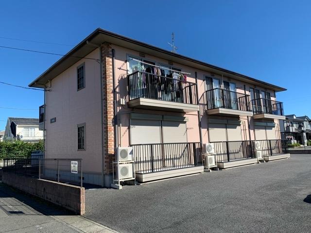 建物外観　落ち着いた雰囲気の外観です