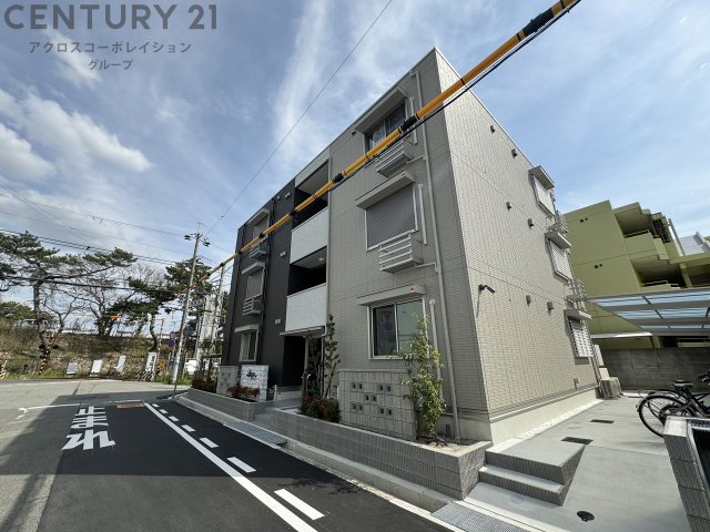 建物外観　安心のオートロック付きです♪