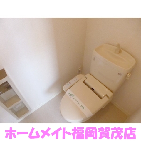 地下鉄七隈線 賀茂駅 徒歩13分 2階建 築19年のトイレ写真