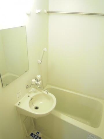 バス・シャワールーム　同タイプ参考写真