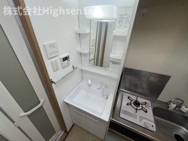 洗面設備　広い洗面スペース