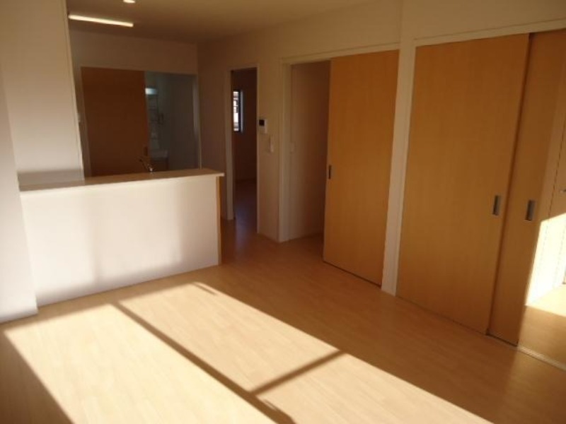 居室・リビング　図面と現状に相違がある場合には現状を優先