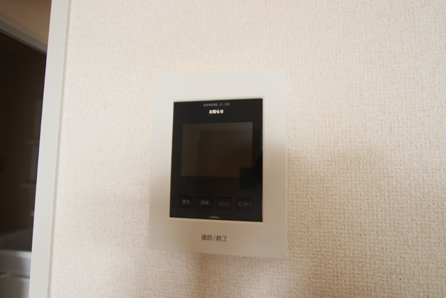 セキュリティ　来訪者確認で安心のＴＶインターホン