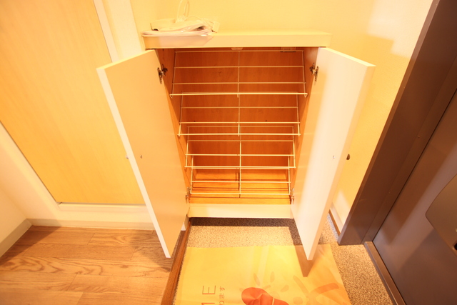 玄関　★シューズボックス付き★