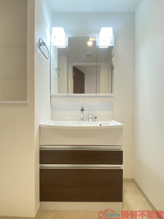 洗面設備　※104号室参照