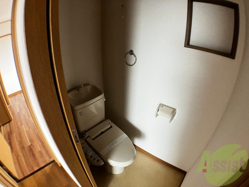 トイレ　トイレはウォシュレット機能付き。シャワートイレは日本の宝。