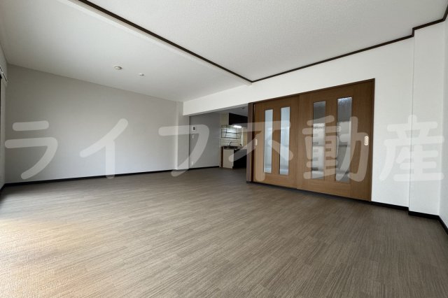 居室・リビング　使いやすい居間です