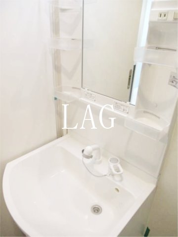 洗面設備　洗面台です。