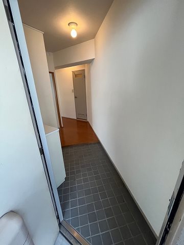 玄関　明るい玄関です