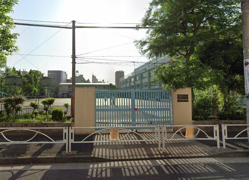 小学校　墨田区立横川小学校（小学校）まで450m