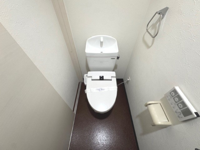 トイレ　別号室イメージ