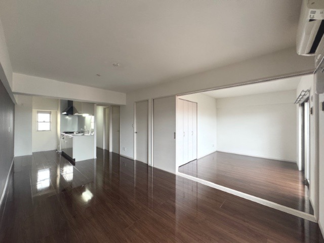 居室・リビング　別号室イメージ