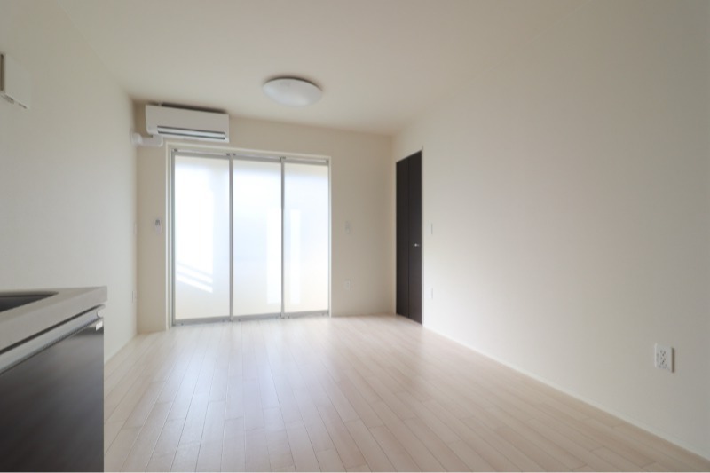 居室・リビング　図面と現状に相違がある場合には現状を優先