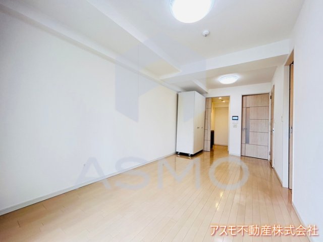 居室・リビング　同マンション別部屋　参考写真