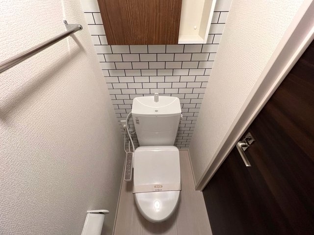 トイレ　トイレ